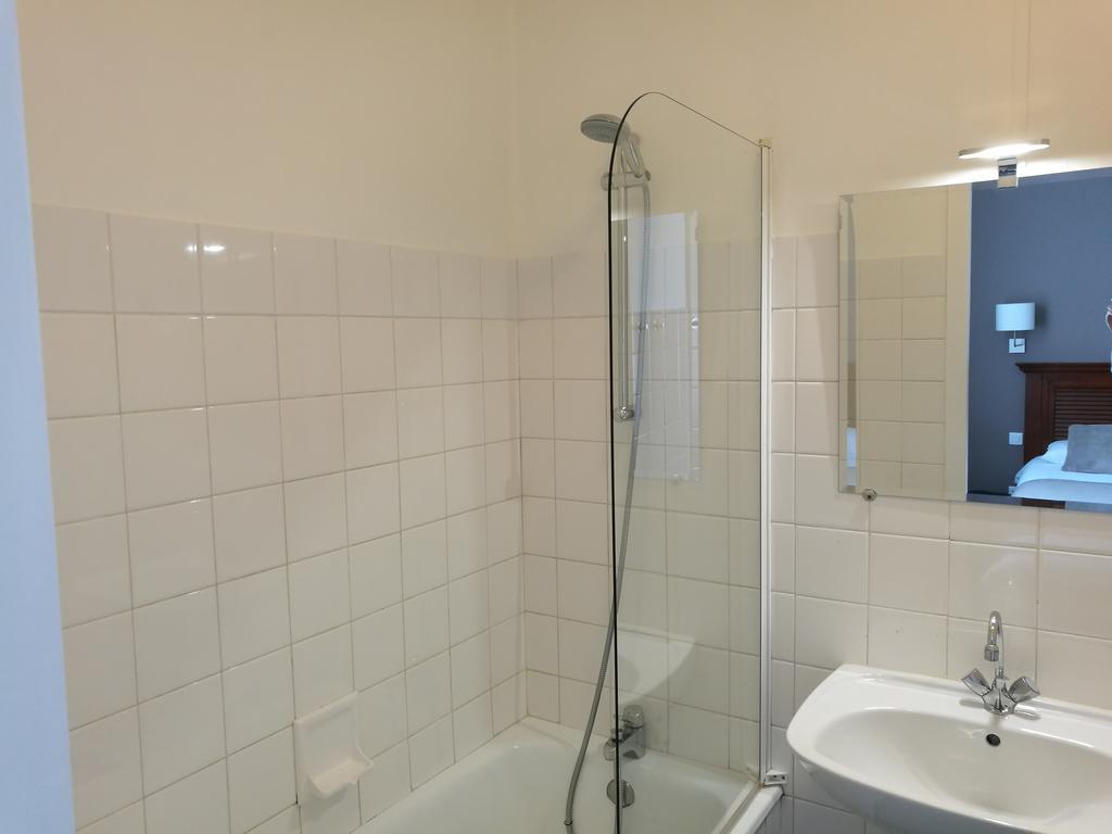 Cit'Hotel L'Europe - Cholet Gare Екстериор снимка