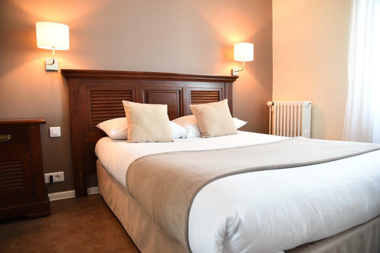 Cit'Hotel L'Europe - Cholet Gare Екстериор снимка
